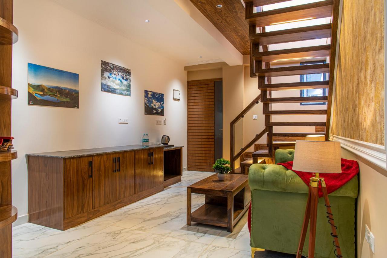 The Blackpearl Hillcrest Касаулі Екстер'єр фото